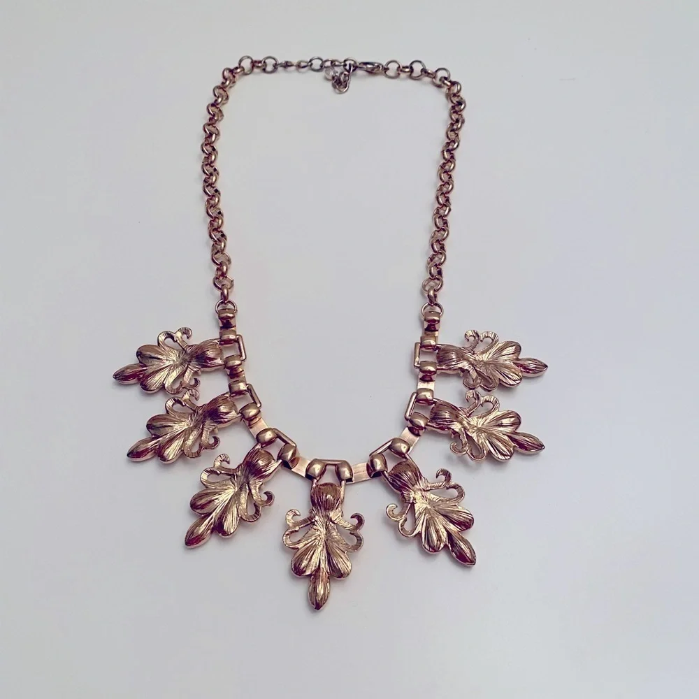 Beautiful statement necklace